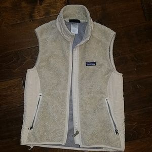Women's medium Patagonia vest beige broken zipper